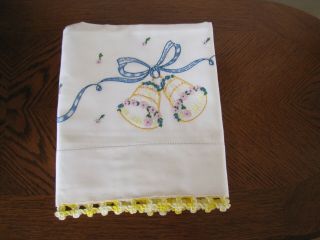 Vintage Single Pillowcase Embroidered Crocheted Garland Of Aster Bells Exquisite 5