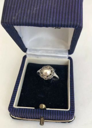 Vintage Jewellery 925 Sterling Silver Marcasite & Pearl Ring - Size O 2