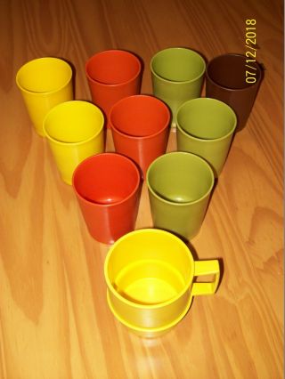 Vintage 9 Tupperware 6 Oz Tumblers / Cups & (1) Mug 1251 Harvest Colors Guc