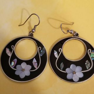 Vintage Fashion Earrings Alpaca Mexico Abalone Shell Dangle Drop Black Flower