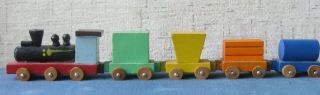 Vintage 5 Piece Wooden Train Set Magnetic Shackman Made In Japan 1957