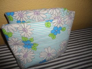 UTICA VINTAGE RETRO GROOVY FLORAL BLUE LILAC GREEN STRIPE FULL FITTED SHEET 8 