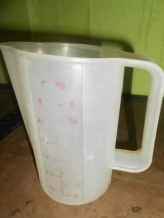 (1) Vtg.  Tupperware 2c/16oz Sheer/opaque Measuring Pitcher/cup W/handle - Some Wear