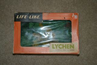Vintage Life,  Like Lychen For Shrubbery,  Trees And Hedges