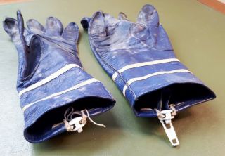 Vintage 1970s Ladies BARRY SHEENE Motorcycle Gloves.  Blue/ White.  Moto/ GP 4