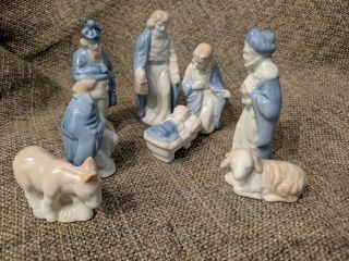 Vintage Colonial Candle Porcelain Full 8 Piece Nativity Set Made In Japan