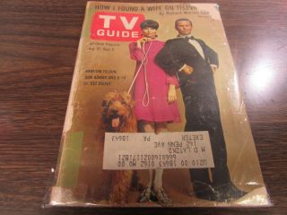 Vintage - Tv Guide - August 27th 1966 - Don Adams,  Barbara Feldon - Get Smart