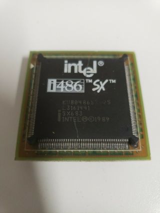 Vintage 1992 Plastic Intel 486sx - 25 Cpu Processor Sx683