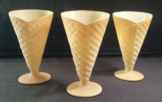 Vintage Set Of 3 Ice Cream Parfait Sundae Waffle Cone Glasses Goblets Italy Ex