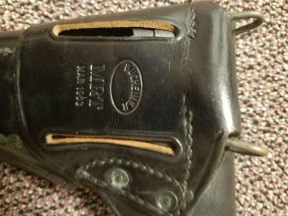 vintage u.  s.  leather pistol holster MRT 1963 solid bucheimer 3