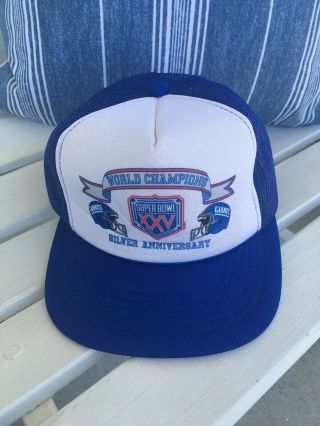 Nfl York Giants Vintage Bowl Xxv Champions Snap Back Trucker Hat