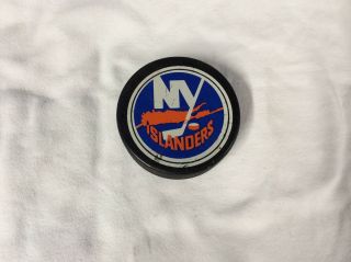 Vintage Ny Islanders Nhl Official Game Puck General Tire