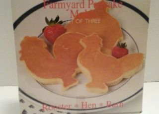 Vintage AMCO Farmyard Pancake Molds Rooster Hen & Barn 2