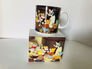 Vintage Disney Snow White And The Seven Dwarfs Coffee Mug.