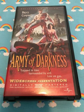 Army Of Darkness - Vintage Vhs - (clamshell,  Collector’s Edition,  Widescreen)