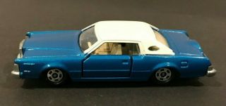 Vintage 1976 Tomy Ford Lincoln Continental Mark IV Tomica Blue Toy Car 2