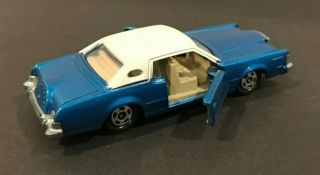 Vintage 1976 Tomy Ford Lincoln Continental Mark IV Tomica Blue Toy Car 4