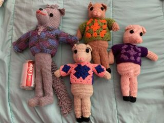 Vintage Handmade Amigurumi Crochet " 3 Little Pigs Big Bad Wolf " Toy Crocheted