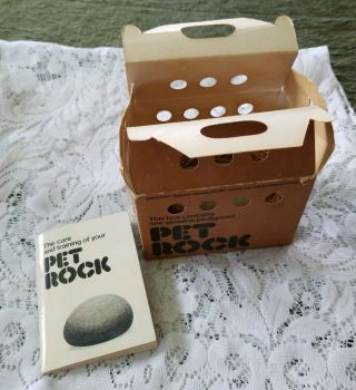 Vintage 1975 Rock Bottom Productions Pet Rock With Care Booklet & Rock