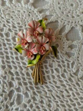 Gold Tone Pink Flower Bouquet Figurative Pin Brooch Vintage