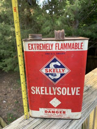 Vintage Skelly Skellysolve 1 Gallon Metal Oil Can Gas Station Sign 4