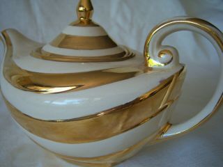 Vintage Arthur Wood Aladdin Teapot Gold Swirl 3782 1950 
