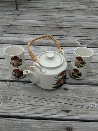 Vintage Japanese Otagiri Mushroom tea set,  teapot and tea cups 2