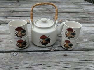 Vintage Japanese Otagiri Mushroom tea set,  teapot and tea cups 3