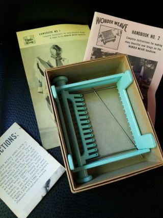 Vintage 1964 Wonder Weave Hand Loom Aqua Turquoise W Instruction Box 2 Handbooks