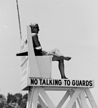 Vtg 1950s Medium Format Negative Beach Scene Lifeguard On Stand Megaphone M105 - 2