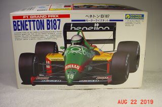 Vintage Gunze Sangyo 1:24 Scale Model Kit F1 Grand Prix Benetton 1987 B187