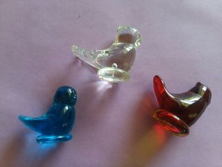 Vintage Titan Art Glass Birds - Set of 2.  Signed by Ron Roy and one by W.  Ward, 3