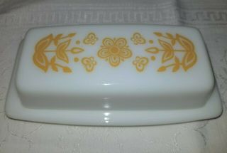 Vintage Pyrex Covered Butter Dish Corelle Corningware Butterfly Gold Pattern Euc