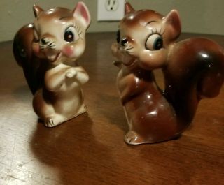 Vintage Set Of Brown Squirrel/chipmunk Salt And Pepper Shakers