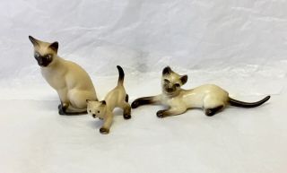 3 Vintage Copies Of Hagen - Renaker Miniature Ceramic Siamese Cats