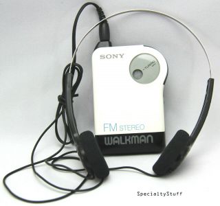 Sony Fm Stereo Walkman Srf - 26 Vintage Radio 1980 - 90 