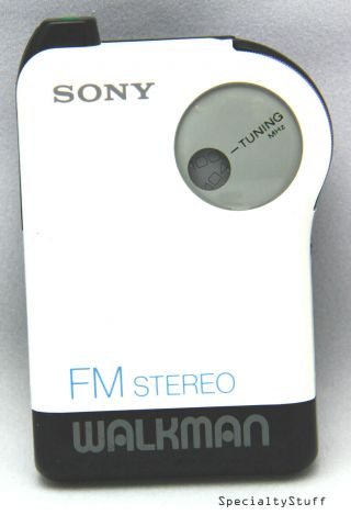 Sony FM Stereo Walkman SRF - 26 Vintage Radio 1980 - 90 ' s Headphones 2