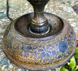 Vintage Hand Painted Oriental Style Wooden Table Lamp. 4