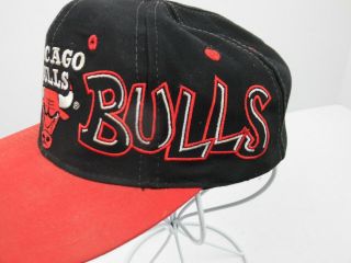 Vintage Chicago Bulls Twill SnapBack Truckers Cap. 2