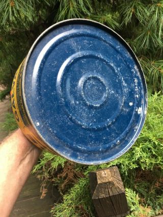 VINTAGE EAGLE 1 GALLON BLUE & YELLOW GALVANIZED METAL GAS CAN Inside 4