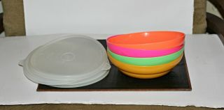 Vintage Tupperware 155 Cereal Bowls Set of Four w/Lids Bright Colors 4