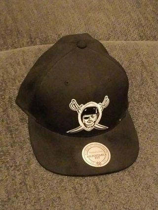 Nfl Oakland Raiders Mitchell And Ness Vintage Snapback Cap Hat M&n Xl Logo