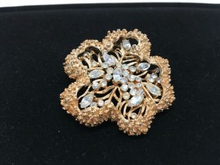 Vtg Signed Coro Texture Gold Tone Clear Navette & Round Rhinestone Layer Brooch