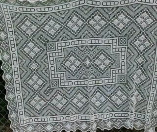 Vintage Off White Hand Crocheted Filet Net Lace Table Cloth 79 " X 68 "