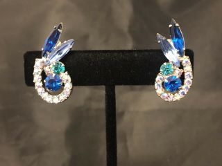 Vtg Juliana D&e Ab Blue Navette Aurora Rhinestone Fan Design Clip Earrings