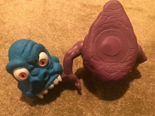 VINTAGE GHOSTBUSTERS PURPLE BUG EYE AND BLUE MONSTER 1984 COLUMBIA PICTURES 2