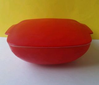 Vintage Pyrex 525b Red 2 - 1/2 Quart Covered Casserole Dish With Lid