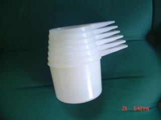 Vintage Set Of 6 Tupperware White Measuring Cups 1/4 To 1 Cup