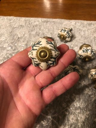 7 Cabinet Dresser Knobs Pulls Ceramic Round Vintage 2