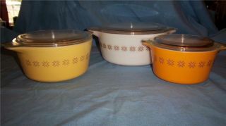 3 Vintage Pyrex Brown Stars Nesting/stacking Bowls With Glass Lids